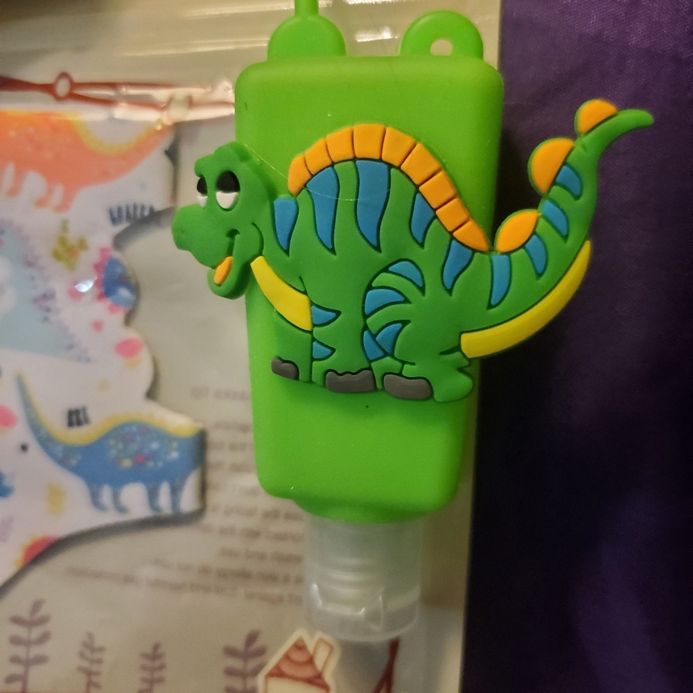 Trio of Dino- refic! Treats 😷 ,whipes, sanitizer
